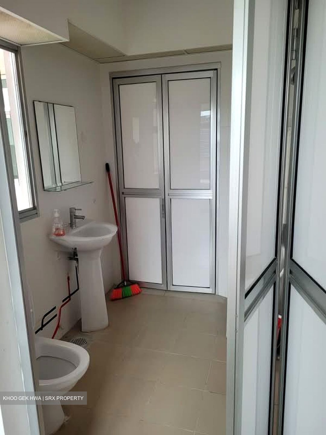 Blk 448B West Valley @ Bukit Batok (Bukit Batok), HDB 2 Rooms #539572981